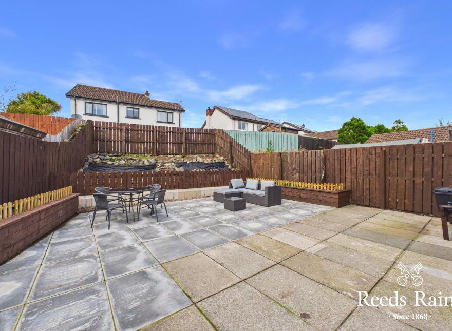 32 Tudor Road, Carrickfergus, BT38 9TU