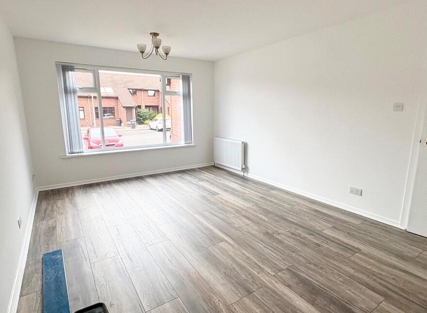 43 Drumkeen Court, Belfast, BT8 7TU
