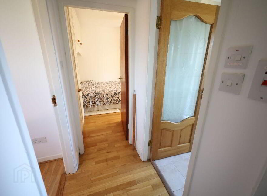 11 Castlepoint Village, Crosshaven, P43EK18