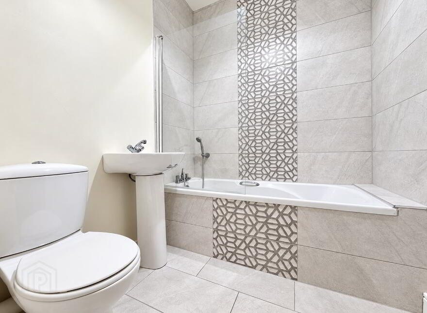 Apt 27 Cheston Close, Carrickfergus, BT38 7FL
