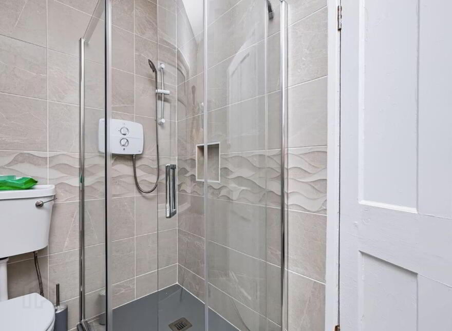 124 Grace Park Road, Drumcondra, Drumcondra, D09X4W0