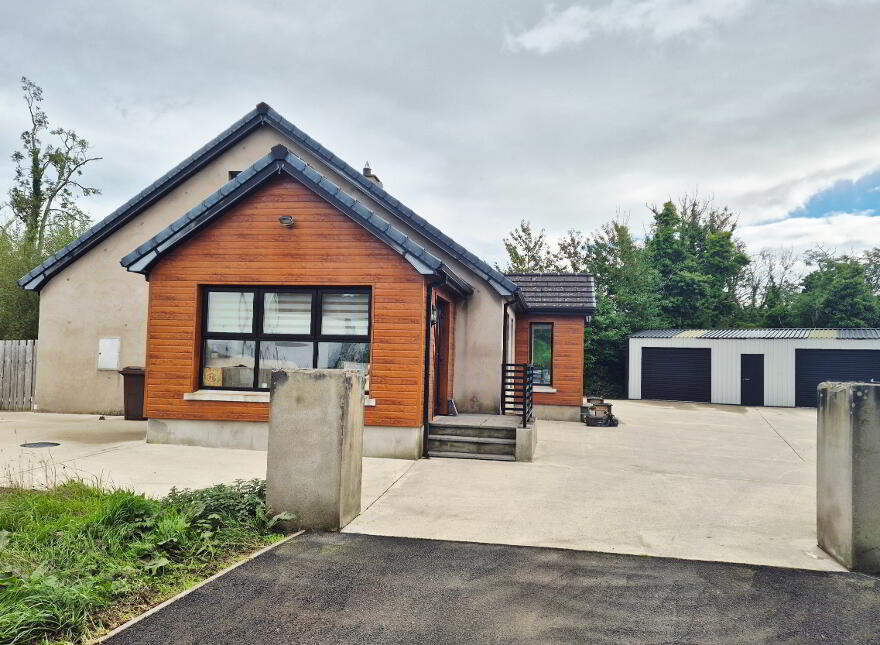 12 Loughan Road, Coleraine, BT52 1UB