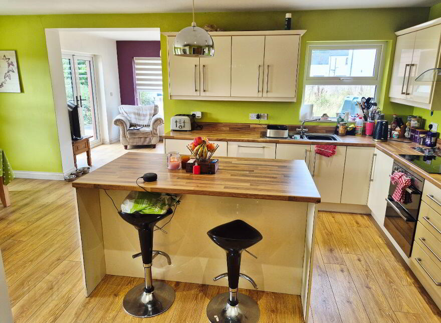 12 Loughan Road, Coleraine, BT52 1UB