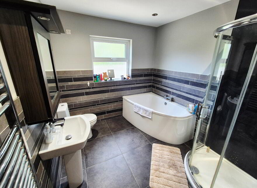 12 Loughan Road, Coleraine, BT52 1UB