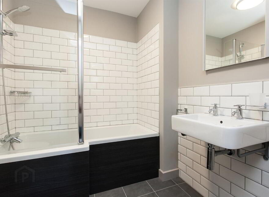 Apt 7, Windsor Road Residence, Belfast, BT9 7FQ