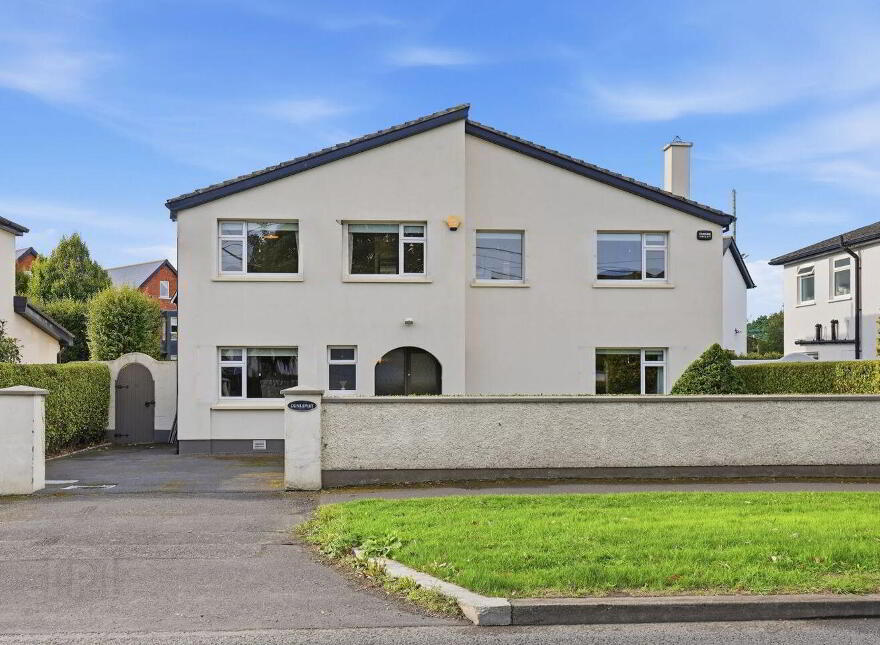 "Dunlewey", 2 Station Road, Sutton, Sutton, D13XY66