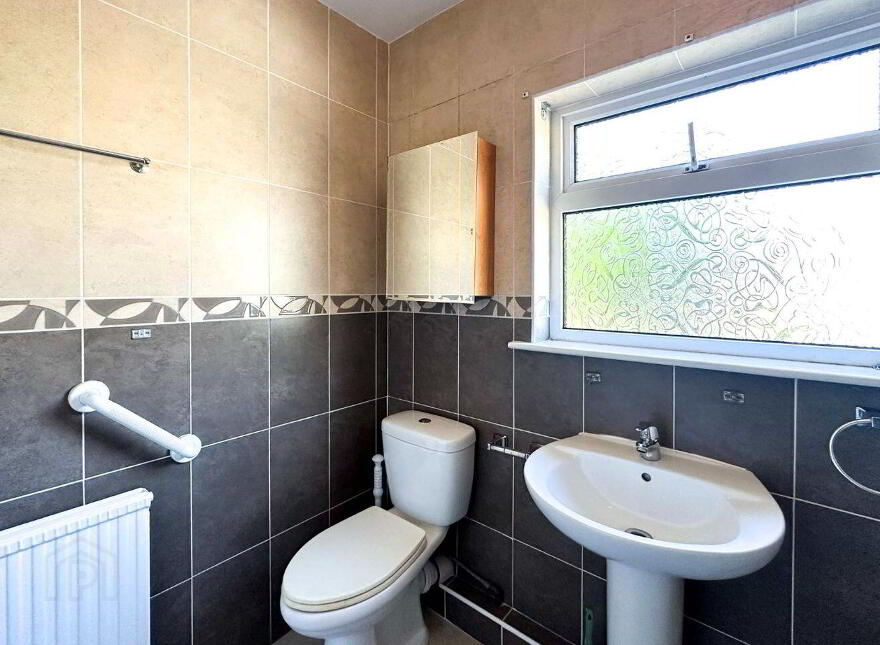 27 Broadway Park, Clonsilla, D15W08N