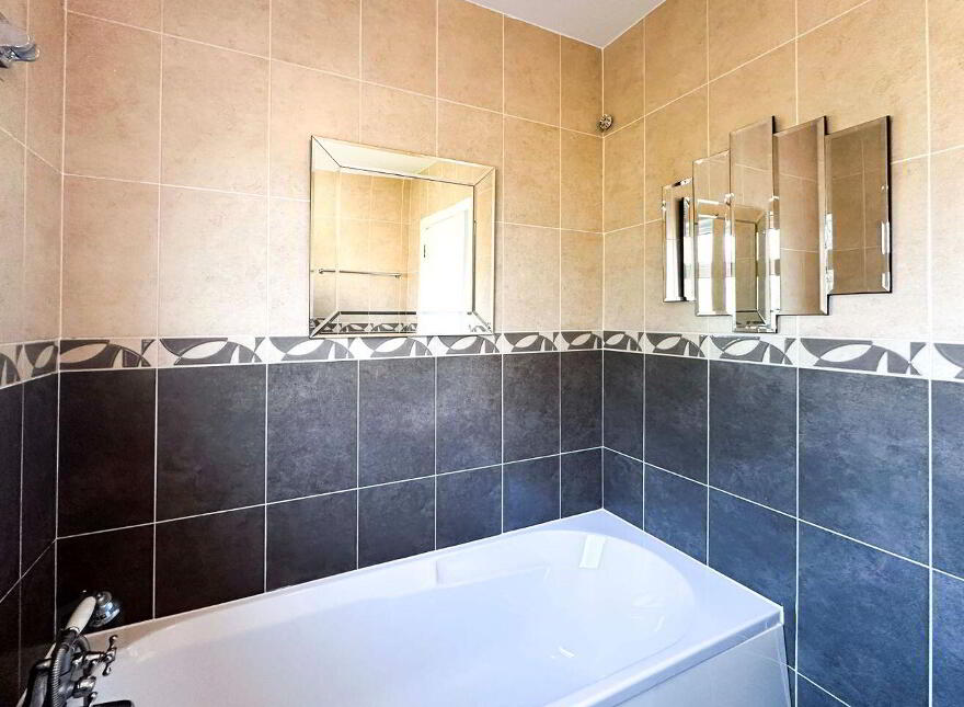 27 Broadway Park, Clonsilla, D15W08N