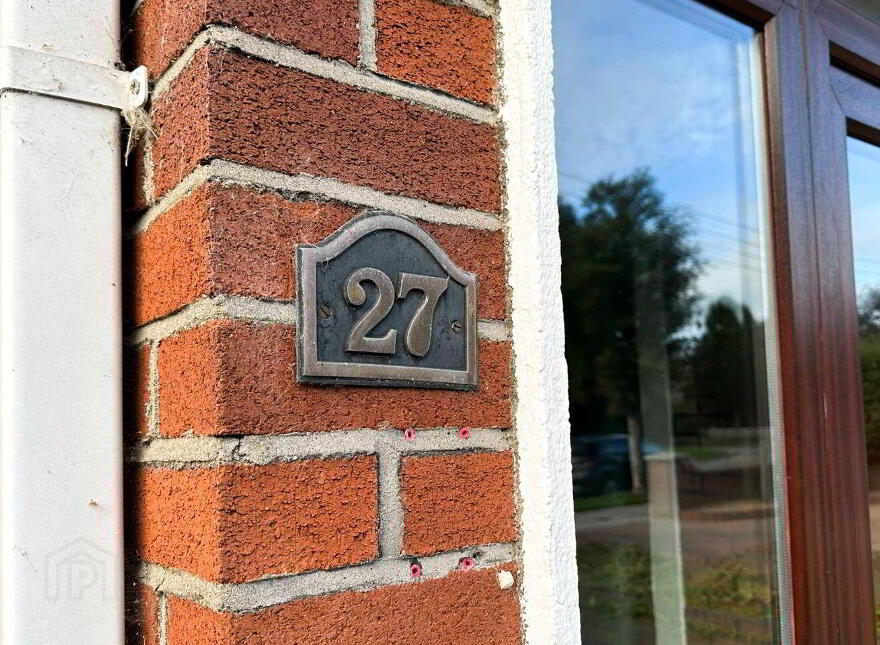 27 Broadway Park, Clonsilla, D15W08N