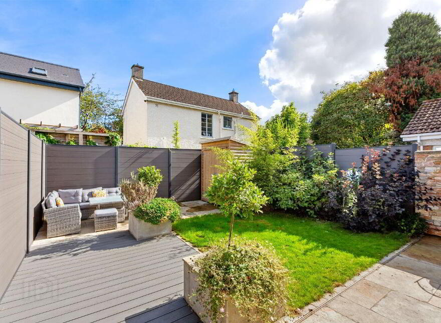 8 Engleberg Court, Mounttown Road Lower, Dún Laoghaire, Dun Laoghaire, A96A781