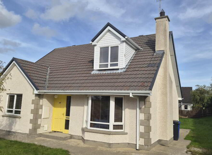 36 Woodpark, Letterkenny, F92T9P3 photo