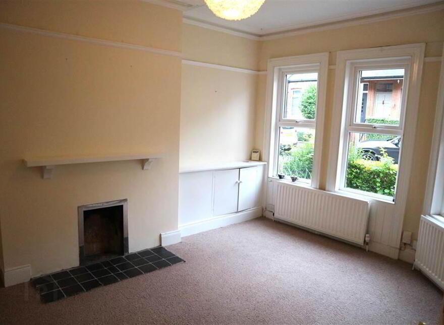 16 Ferguson Drive, Belfast, BT4 2AZ