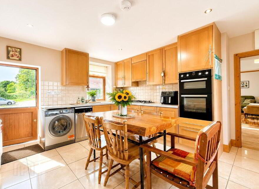 Rockfield House, Ardagawna, Drum, Athlone, N37R8W8
