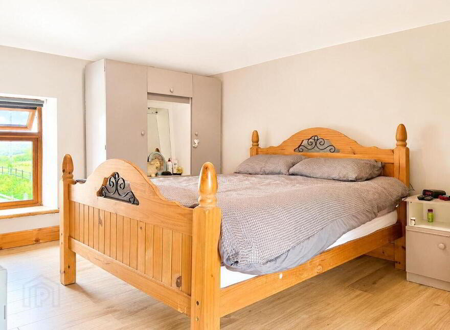 Rockfield House, Ardagawna, Drum, Athlone, N37R8W8