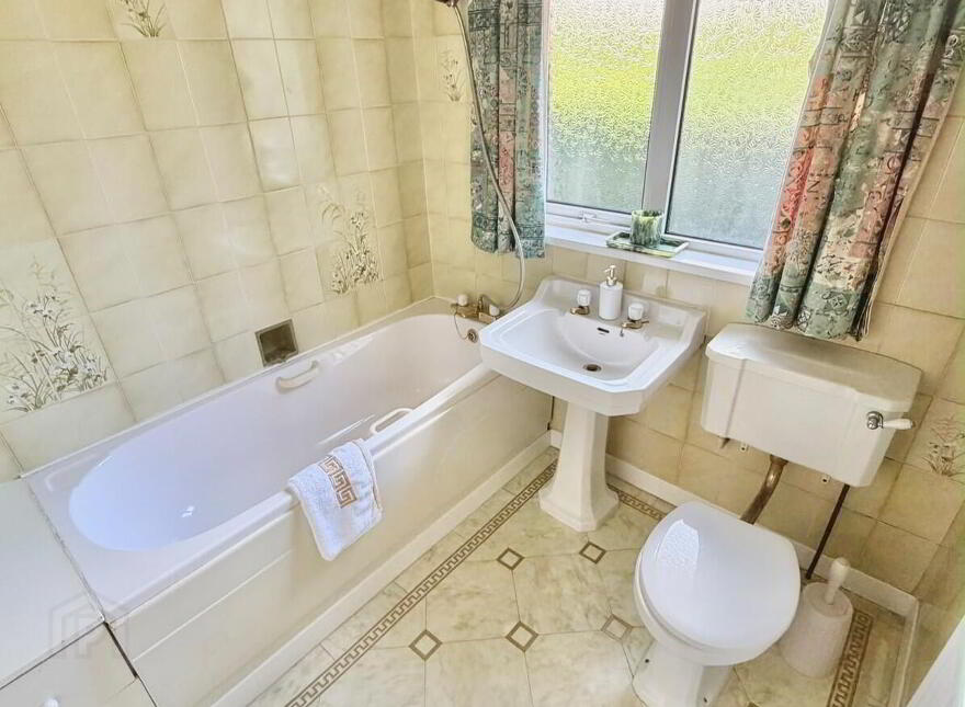 4 Ratheane Avenue, Coleraine, BT52 1JH