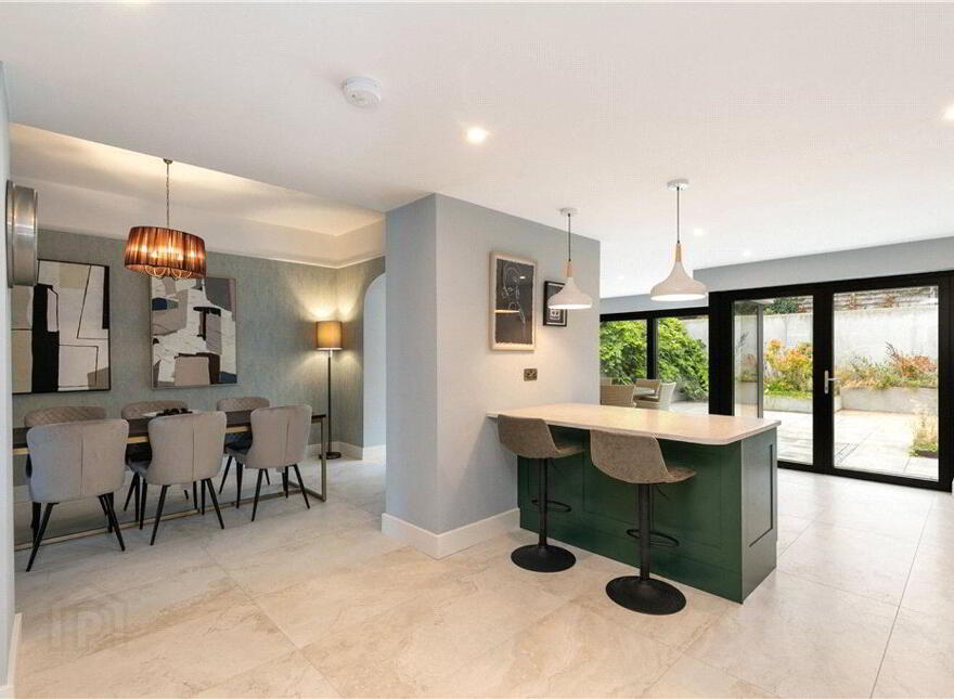 3 Sandycove Avenue East, Sandycove, A96NN53