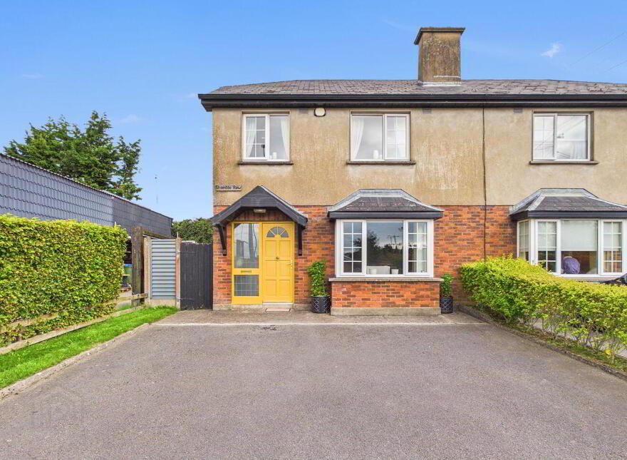 1 Bramble Row, Bansha Road, Tipperary Town, E34YT20