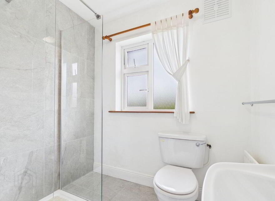 1 Bramble Row, Bansha Road, Tipperary Town, E34YT20
