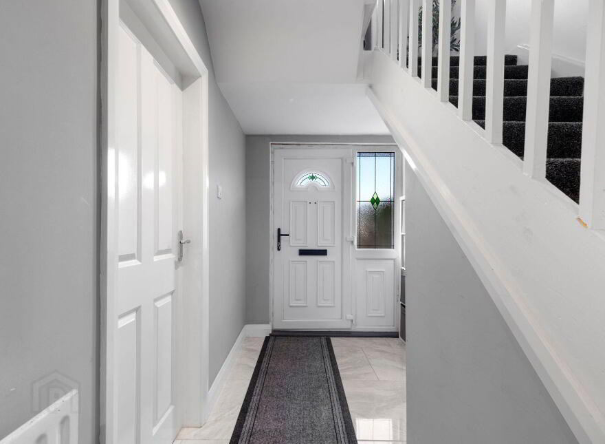 25 Skerrymor Place, Portrush, BT56 8JS