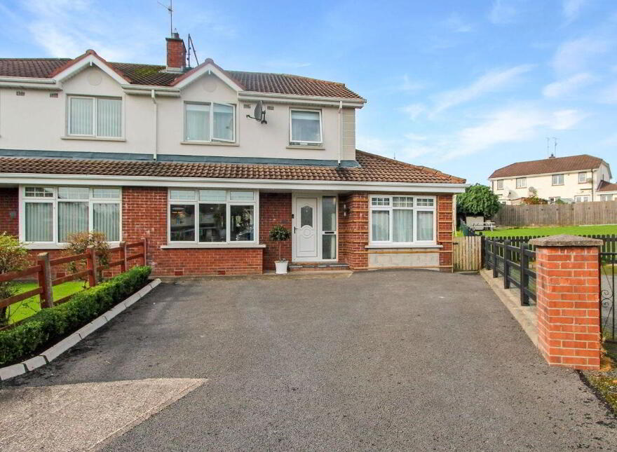 38 Rosevale, Castleblayney, A75RY74