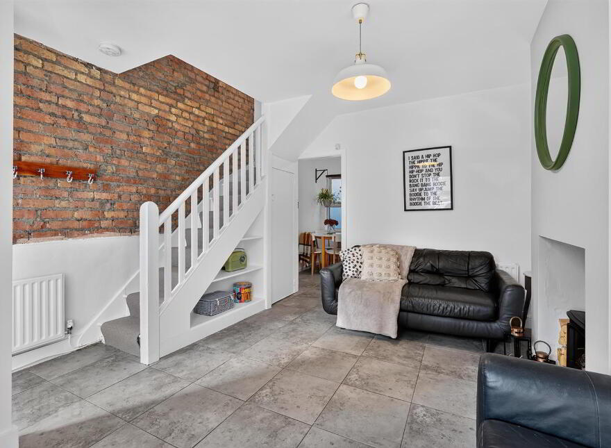45 Great Northern Street, Lisburn Road, Belfast, BT9 7FJ