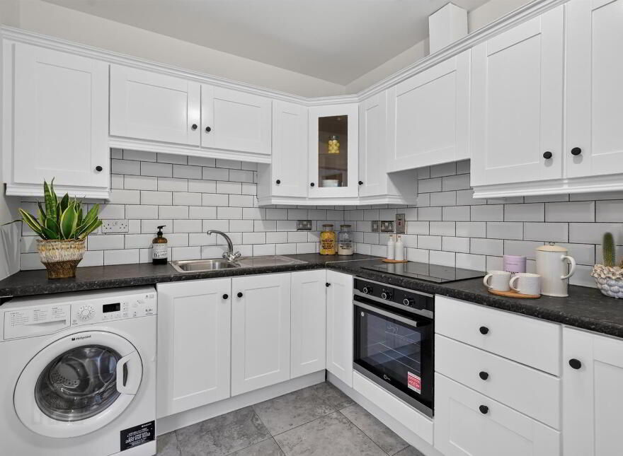 45 Great Northern Street, Lisburn Road, Belfast, BT9 7FJ