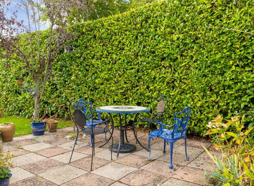 Bluebell Lodge, Old Dublin Road, Carlow Town, R93RR83