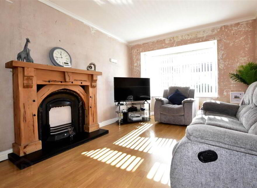 37 Penrhyn Park, Newtownards, BT23 8JW