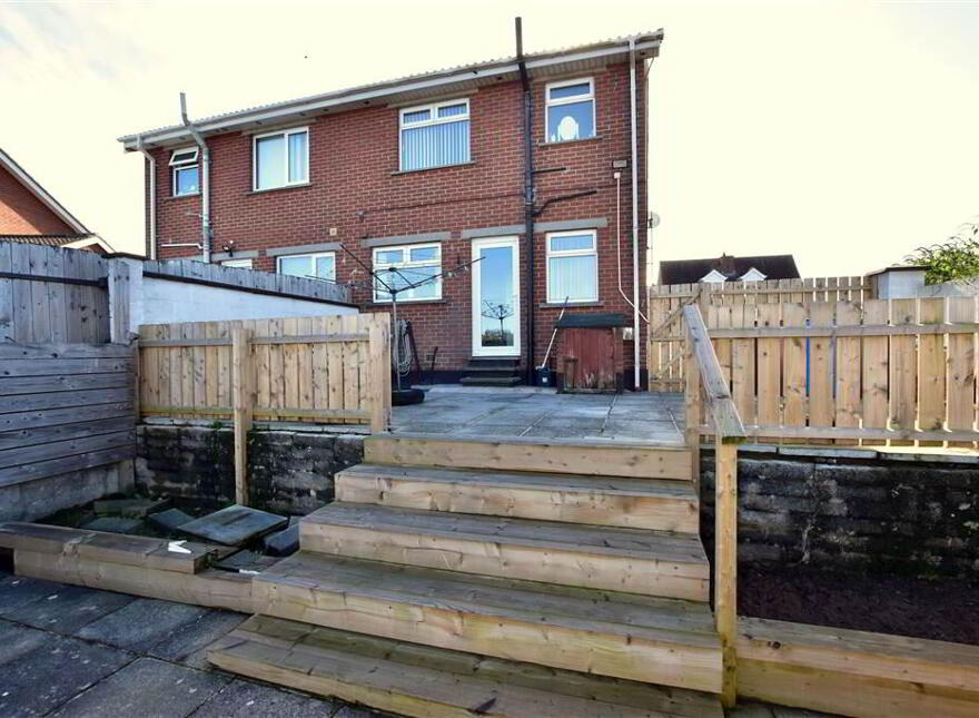 37 Penrhyn Park, Newtownards, BT23 8JW