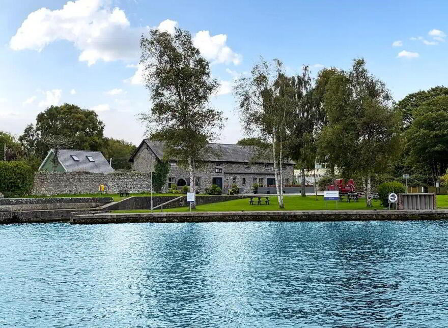 Lough Derg House, Dromineer, Puckaun, E45K284 photo