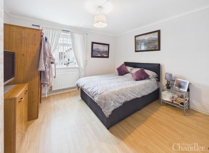 Flat A, 18 Clonduff Drive, Belfast, BT6 9NR