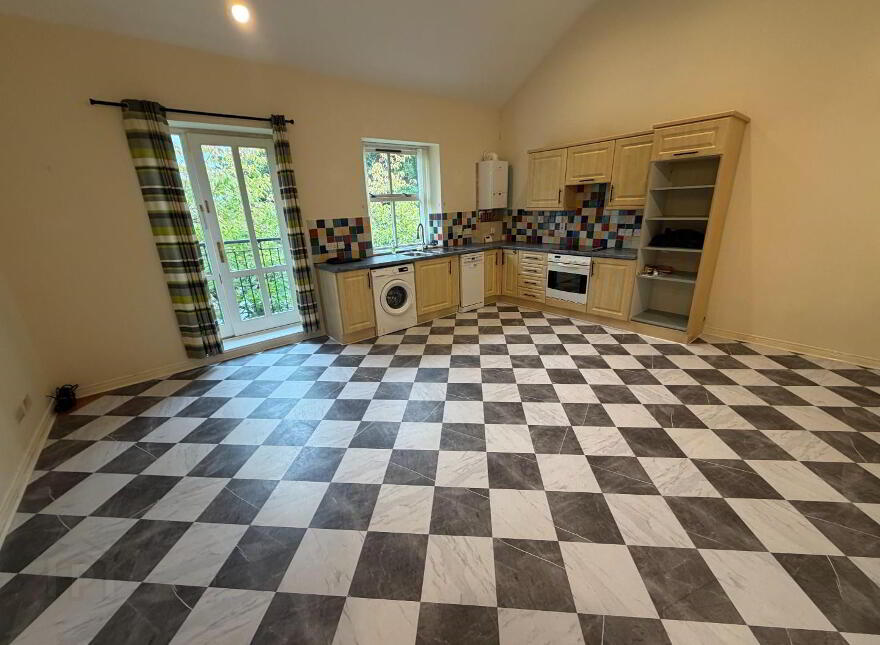 Glenhouse Mews, 10 Main Street, Eglinton, Derry, BT47 3AA