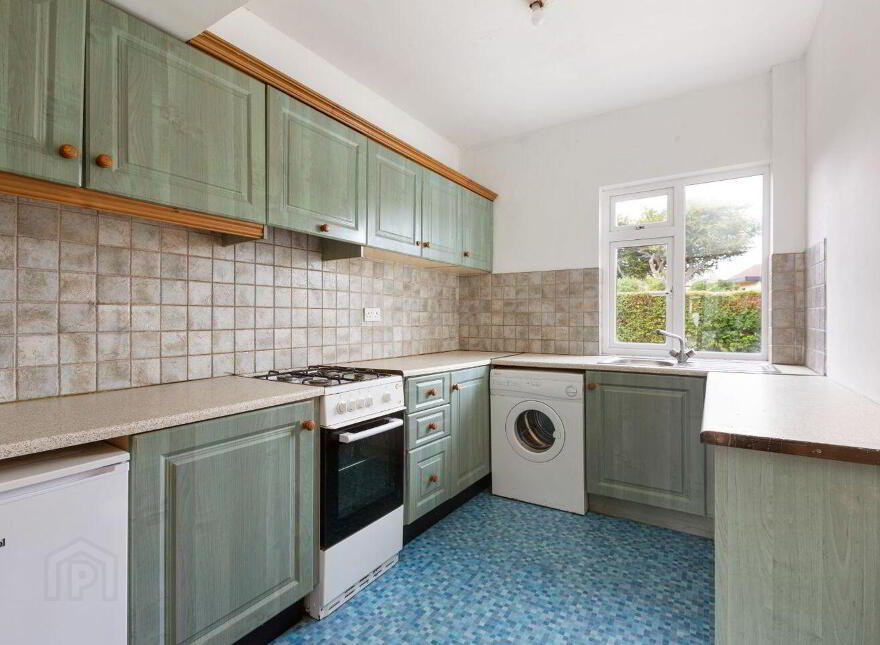 16 Seafield Crescent, Booterstown, Blackrock, Blackrock, A94K580