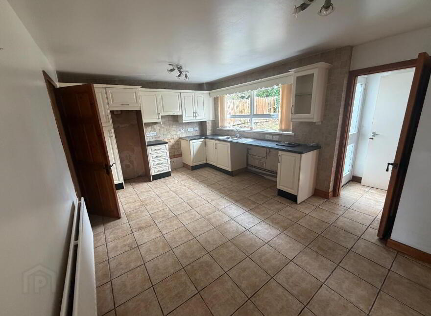 16 Otterbank Road, Strathfoyle, Derry, BT47 6YB
