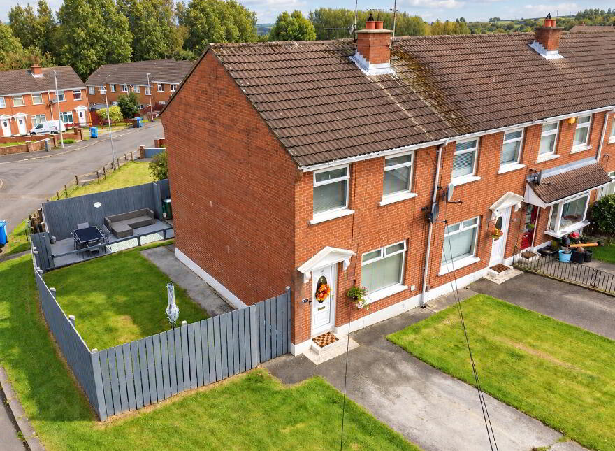 53 Winchester Park, Kilfennan, L’derry, BT47 6TT