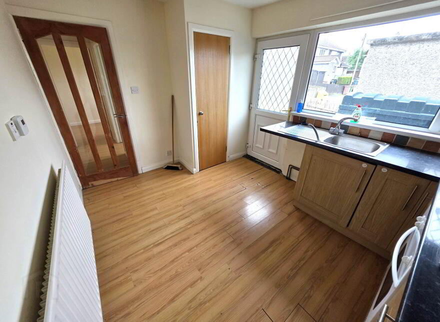 20 Hillview Park, Enniskillen, BT74 6EU
