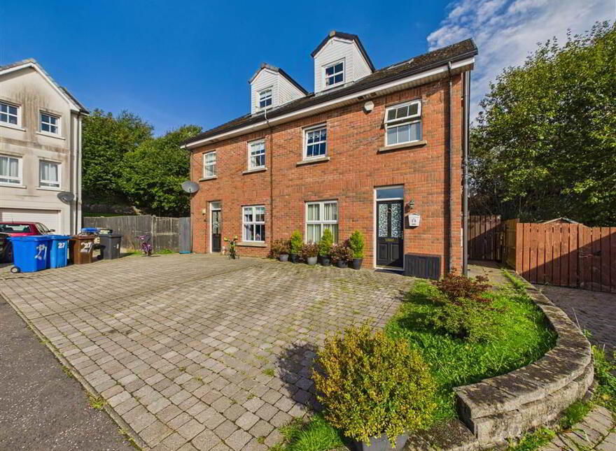 25 Mill Valley North, Belfast, BT14 8FW
