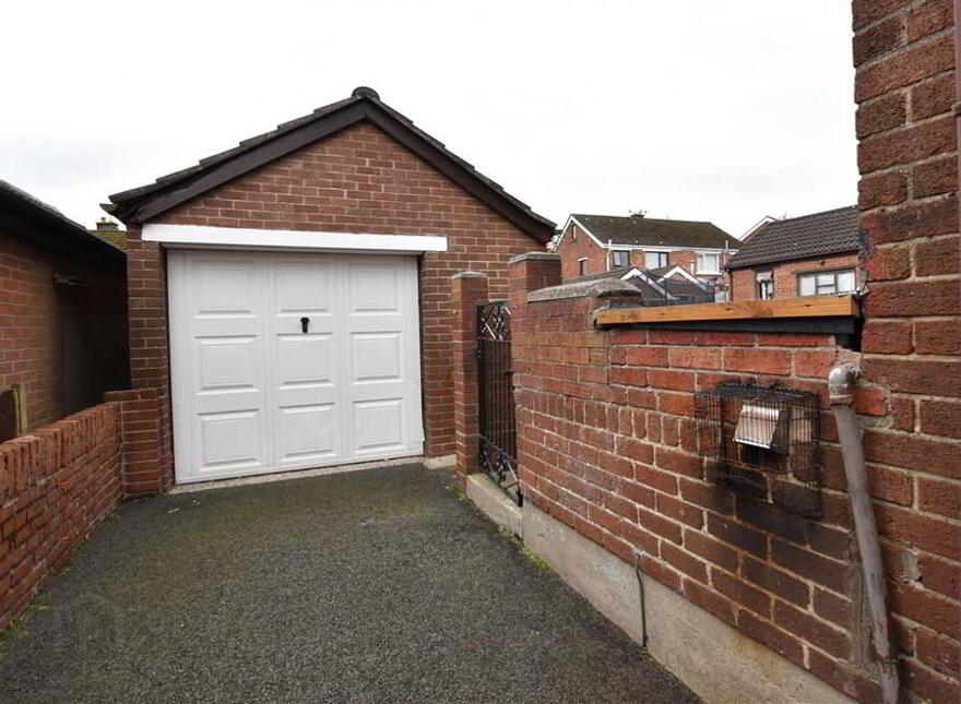 20 Dermott Avenue, Comber, BT23 5JE