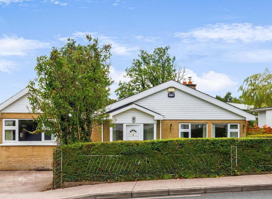 La Corbiere, 4 Drumbear, Monaghan, H18HH51