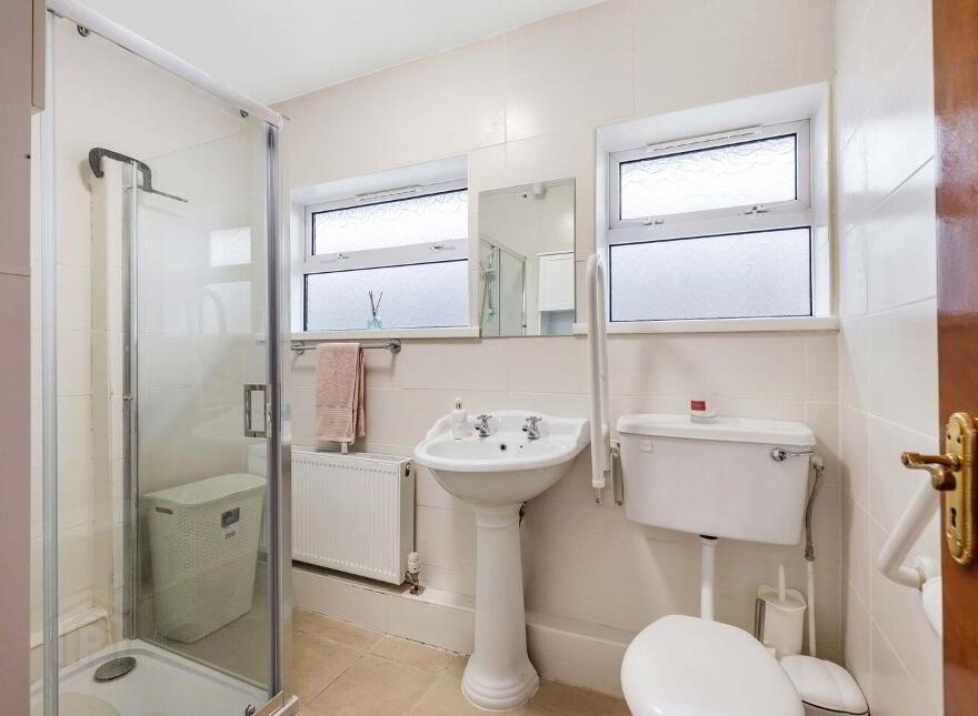 La Corbiere, 4 Drumbear, Monaghan, H18HH51