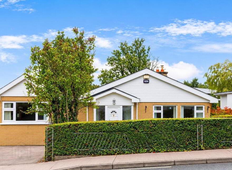 La Corbiere, 4 Drumbear, Monaghan, H18HH51