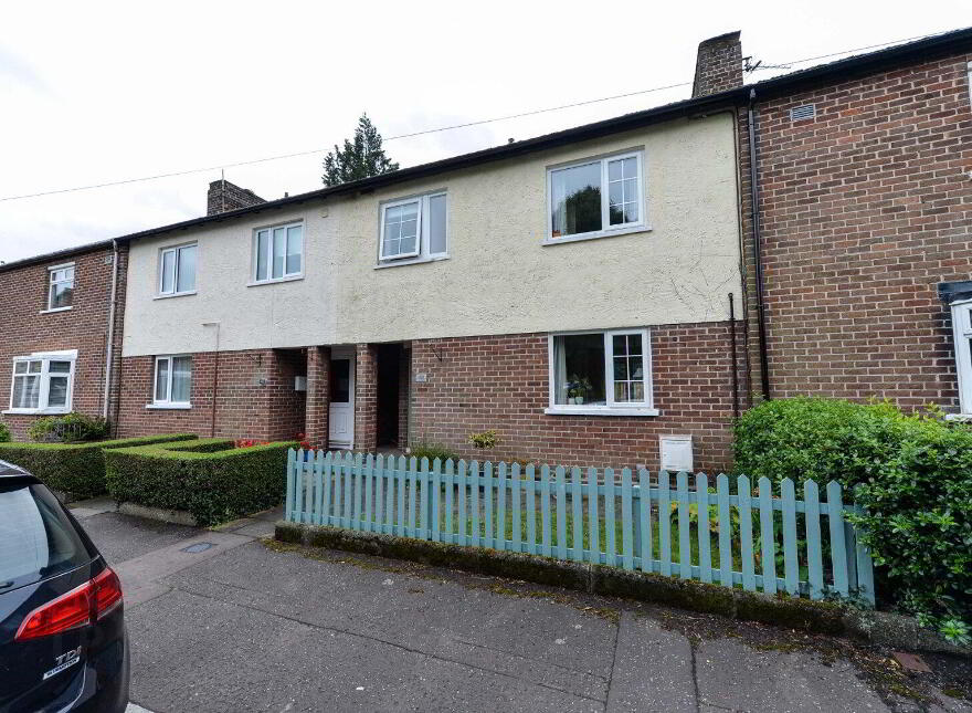 44 Thornhill Parade, Belfast, BT5 7AU