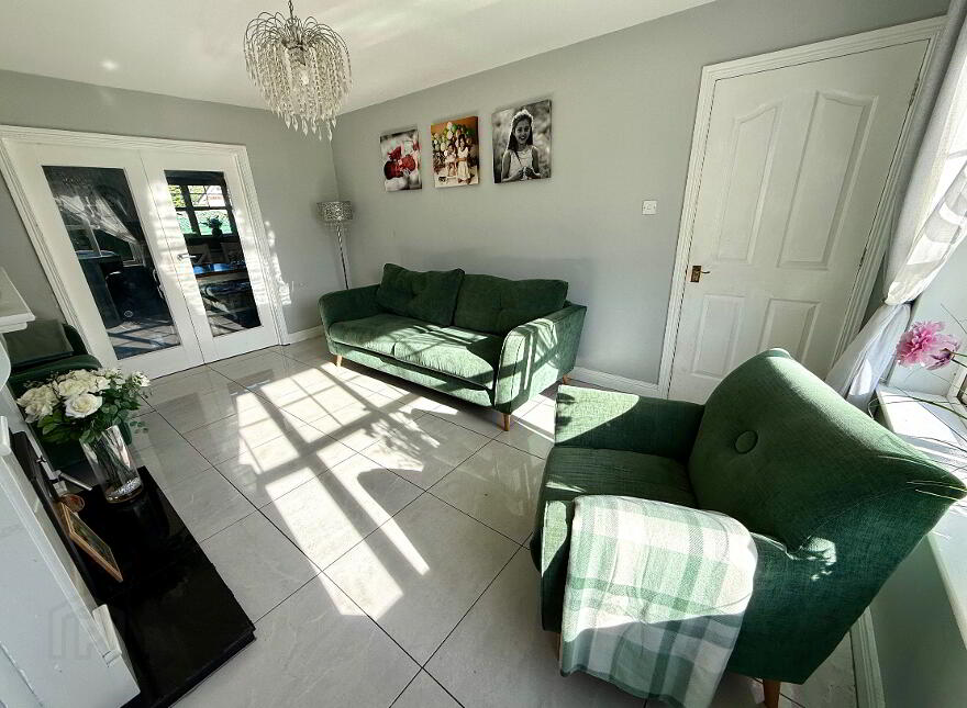 130 Sevenoaks, Waterside, Derry, BT47 6BD