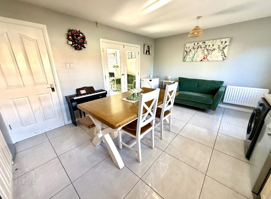130 Sevenoaks, Waterside, Derry, BT47 6BD