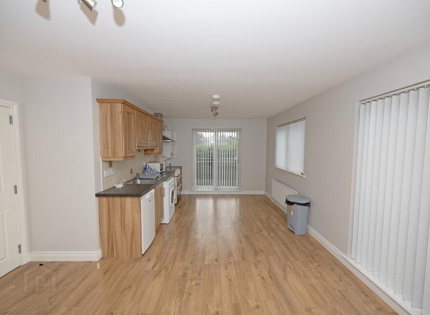 1 60a Bellevue House, Antrim Road, Lurgan, BT67 9BW