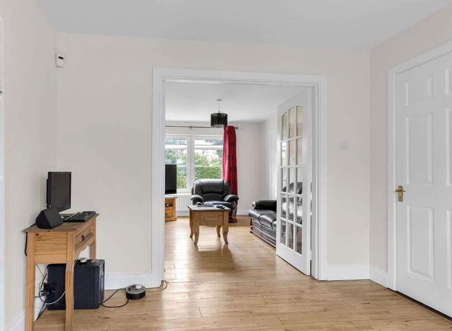 66 Castlewood Gardens, Pollerton Road, R93YX01