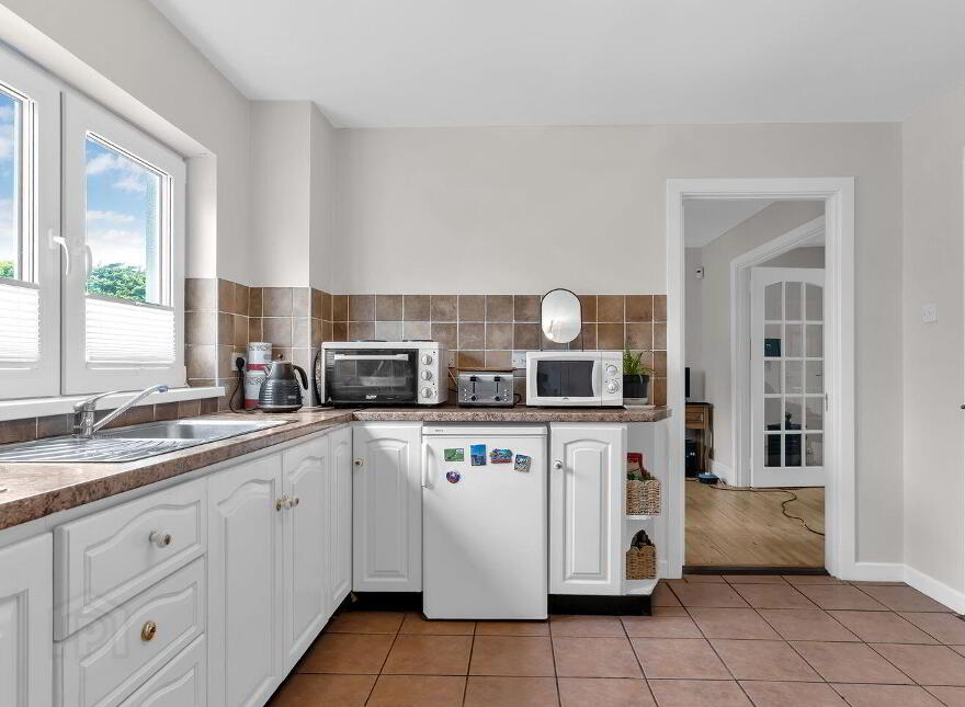 66 Castlewood Gardens, Pollerton Road, R93YX01