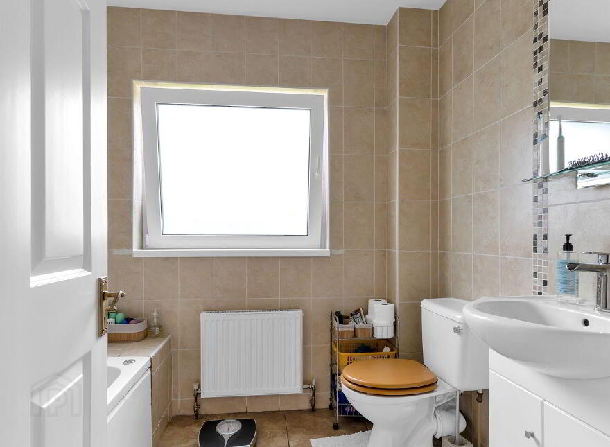 66 Castlewood Gardens, Pollerton Road, R93YX01