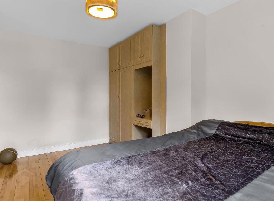 66 Castlewood Gardens, Pollerton Road, R93YX01