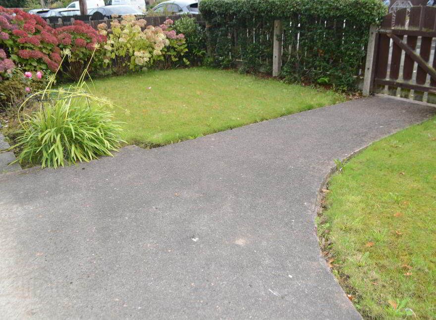 41 Woodside Green, Portadown, BT62 1EL